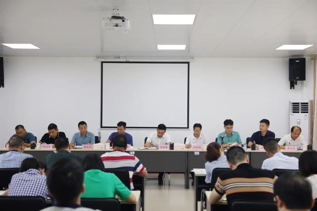 尊龙人生就是博Z6集团召开2021年上半年工作总结会1.jpg 尊龙人生就是博Z6集团召开2021年上半年工作总结会1.jpg